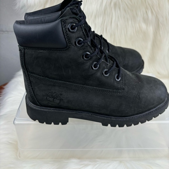 TIMBERLAND BOOTS BLACK COLOR SIZE 4 KIDS - Picture 2 of 8